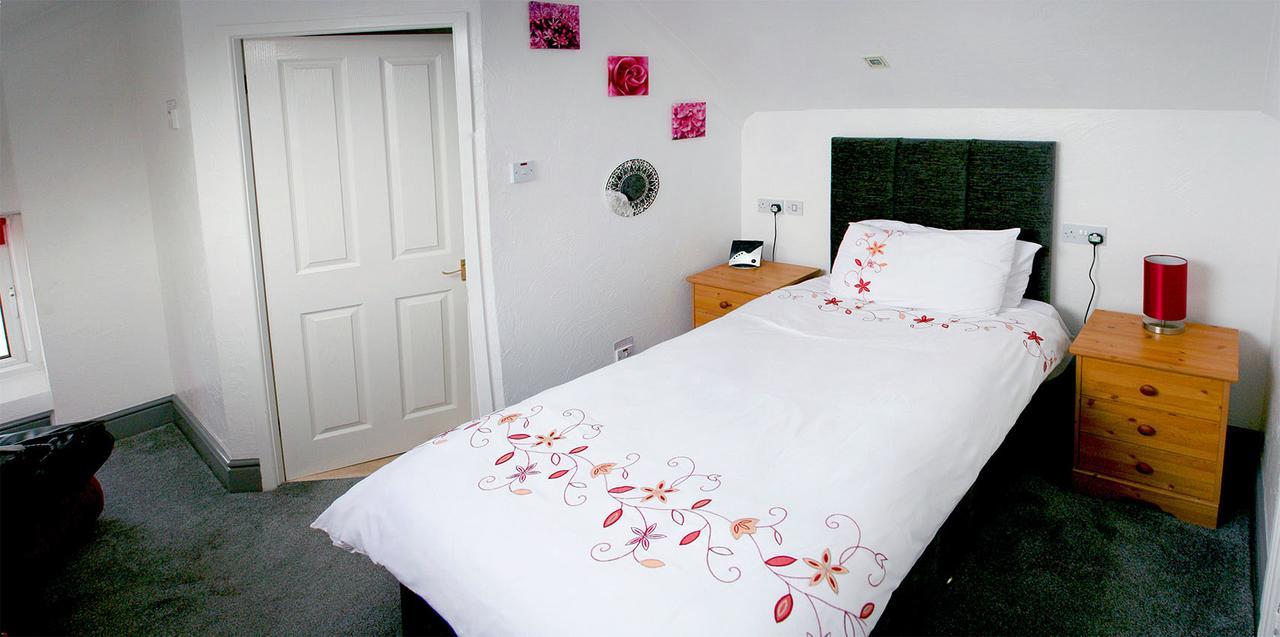 Woburn Hill Hotel Cemaes Bay Exteriör bild